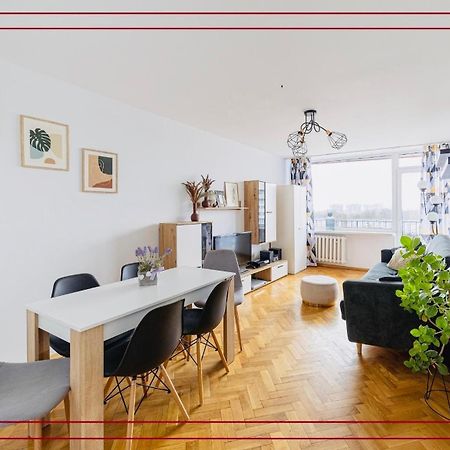 شقة Apartament 2 Pokoje Blisko Morza 1500 Metrow W Gdansku المظهر الخارجي الصورة
